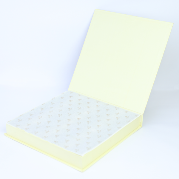 Chocolate Egg Book 1kg