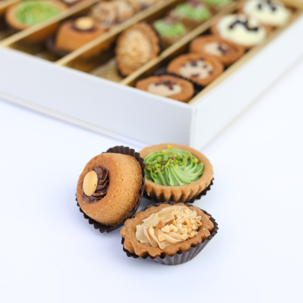 Petit Four Book 1/2kg